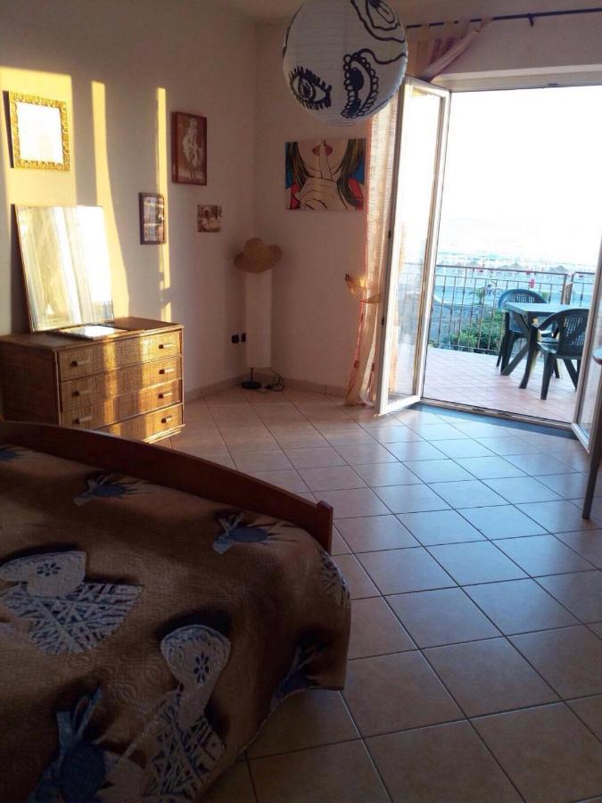 Villa Lucia Mondragone Buitenkant foto